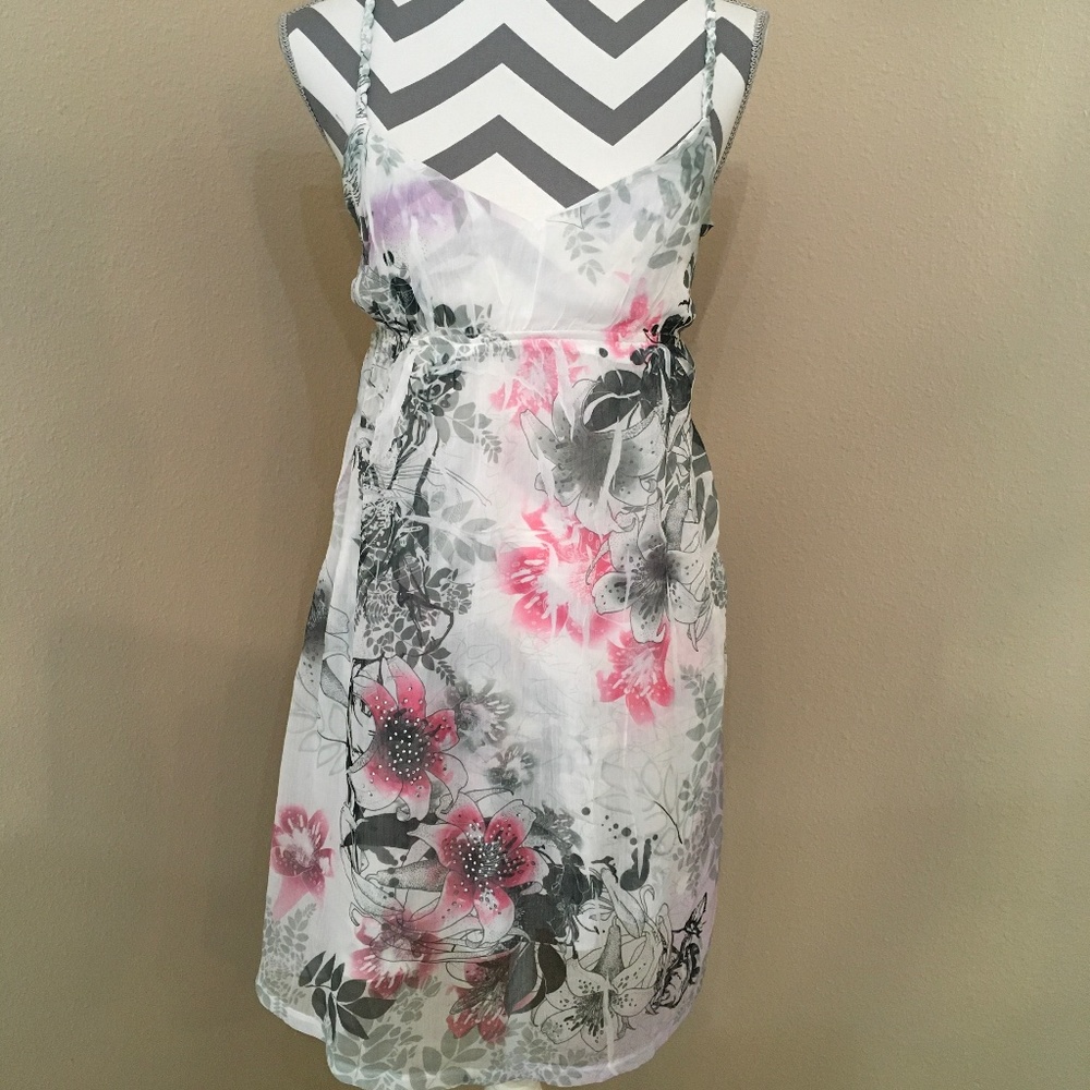 Prestige White Gray Pink Dress with Straps Dress NWT Large